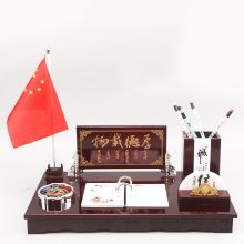 国产 2018 新款红木台历架 红（单位：个）