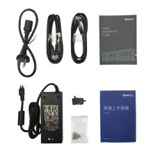 群晖（Synology）DS920+ 四核心4盘位 NAS网络存储服务器 （无内置硬盘 ）单位：台