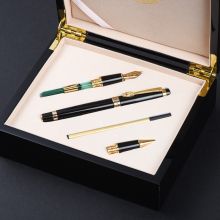 英雄 1111 龙夹三件套礼盒装（钢笔+美工头+宝珠笔头） 黑色（单位：套）（黑龙江专供）